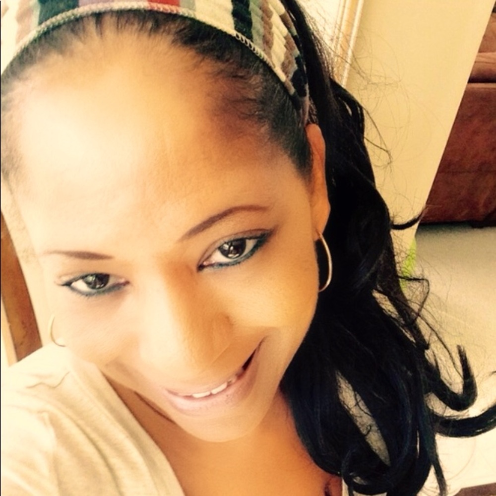 Meet your Posher, Nicole